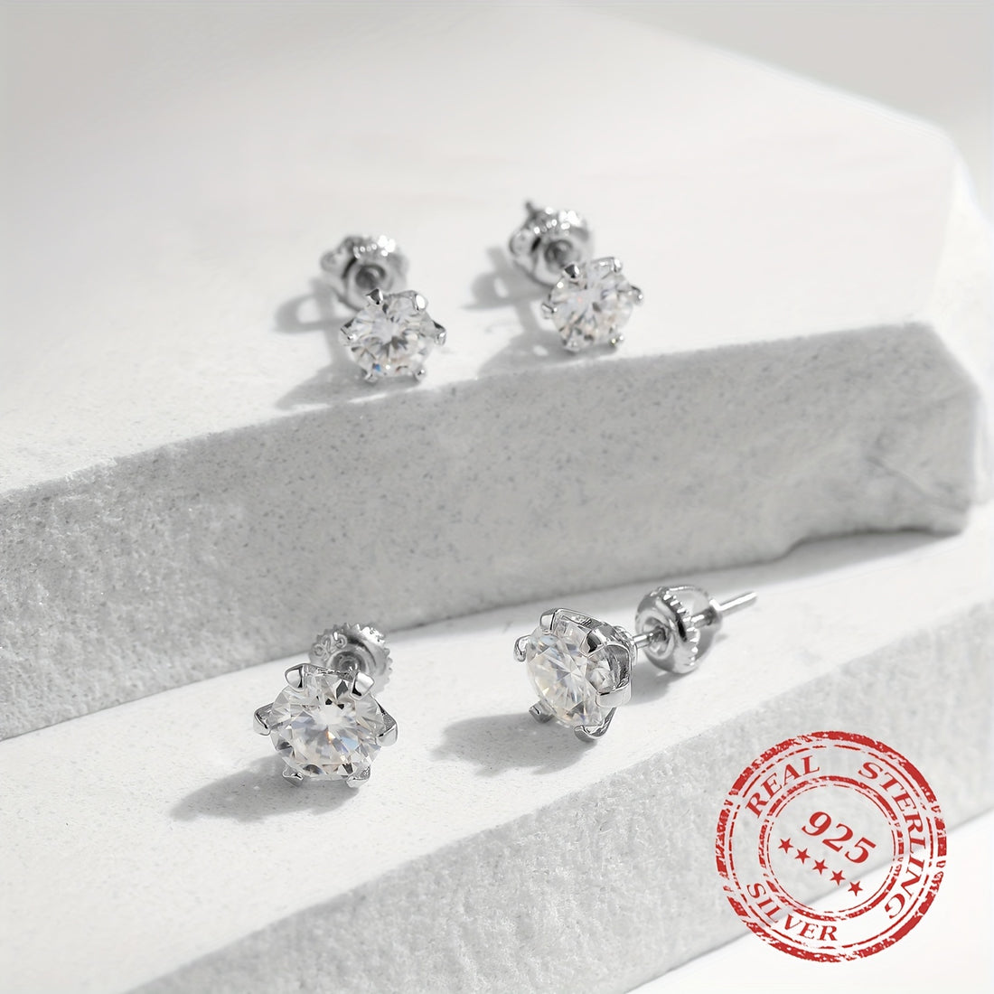 Brincos de pino Moissanite - 1 quilate em prata esterlina 925