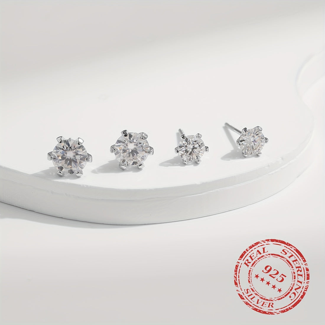 Brincos de pino Moissanite - 1 quilate em prata esterlina 925